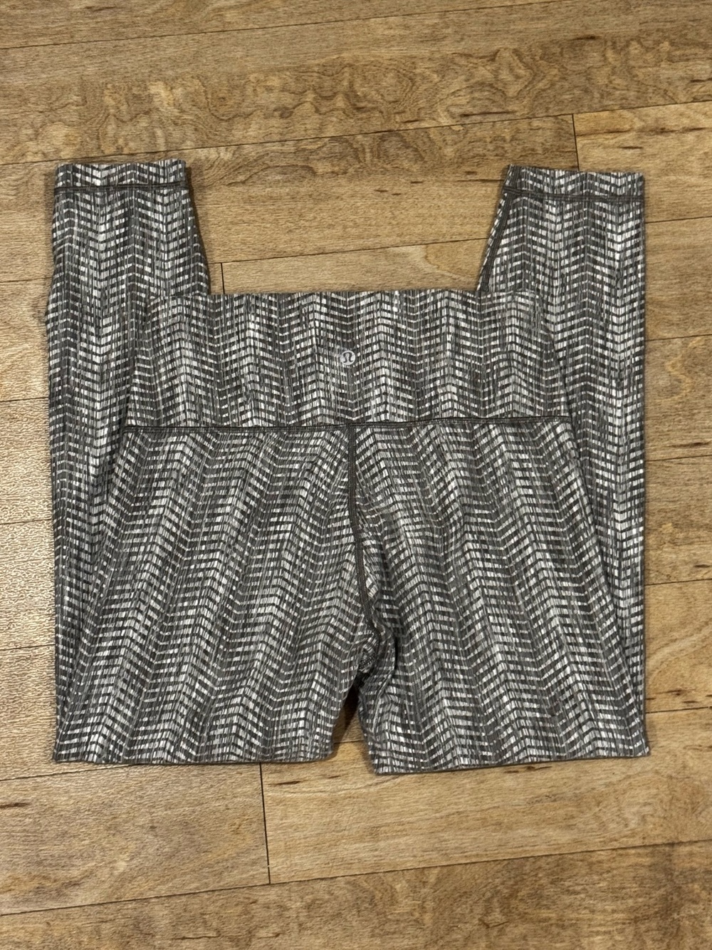 Lululemon Wunder Under High-Rise 7/8 Tight *Full-On Luxtreme 25" Arrow Jacquard